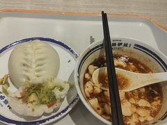 -丝路伊兰·兰州牛肉面(马连道店)