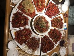 -可可大虾武汉土菜大排档(万松园1店)