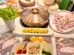 -烹然四季椰子鸡火锅(姚家园万象汇店)