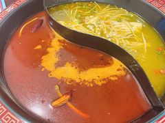 -万小鍋·酸汤肥牛火锅(苏宁广场店)