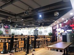大堂-杨国福麻辣烫