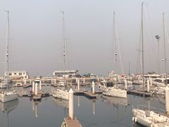 -东港音乐喷泉广场