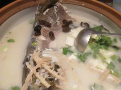 -姜君·千岛湖鱼头馆(浦东大道店)