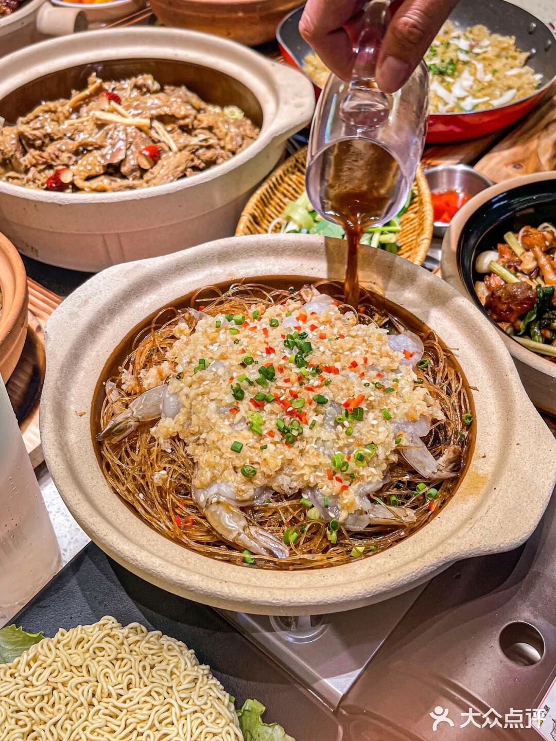 来三亚。。。。见世面了。。。试试香草鸭🦆