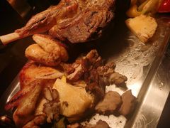 -圣丰索菲特·2 On 988 Café 自助餐厅
