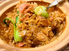 -煲仔皇腊味煲仔饭(经四万达店)