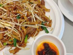 炒牛河-汤臣·空中餐厅·严选粤菜(石湾世博广场店)