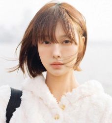 -MOVAN  HAIR莫凡匠人发型屋
