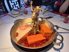 -小龙翻大江文化火锅(宽窄店)