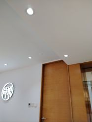-HEYAN荷妍专业脱毛连锁机构