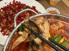 -肖四女乐山跷脚牛肉(滨江天街店)