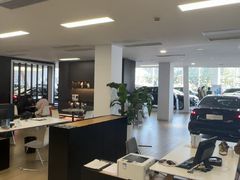 -上海永达奥诚奥迪4S店(申江路店)