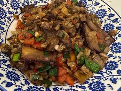 白辣椒炒腊肉-新新湘菜馆(新中街二条店)