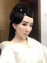 -盘子女人坊生日照·摄影馆(华强店)