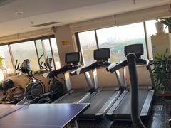 -迈劲健身专业私教(朝青汇店)