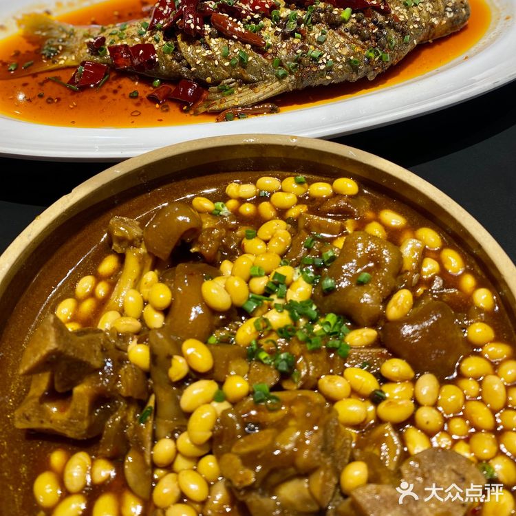 只有我发现了藏在民生路的这家川菜馆吗?狂喜!