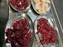 -牛一煲美食(江高店)