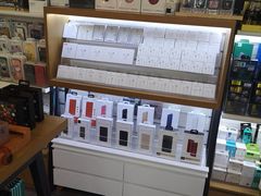 -爱畅享华为苹果手机维修服务(虹口龙之梦店)