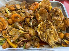 -鑫渔港海鲜本地菜·山海关浑锅(东戴河店)