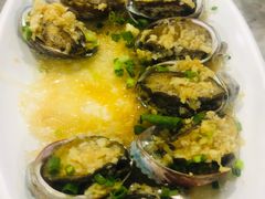 -四川小胡子海鲜(丁村万人海鲜广场店)