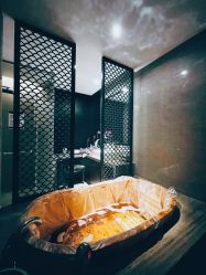 -诗泥SPA
