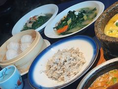 -维园悦谱·海派家常菜(乌鲁木齐南路店)