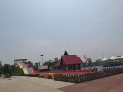 -沈阳龙润夏宫温泉水乐园