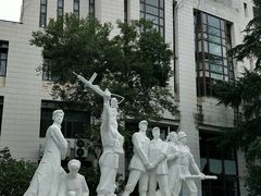 -沪东工人文化宫-停车场