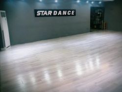 -STAR舞蹈工作室