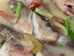 -健跳小海鲜(人民路店)