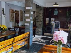 -蓝壁虎咖啡酒馆