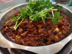 -周老三跷脚牛肉·全牛火锅(非遗传承店)