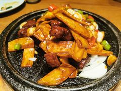 火焰杏鲍菇焗牛肉-北李妈妈菜(鲁能城店)