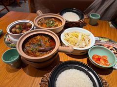 -谷田稻香·砂锅菜(川沙百联店)