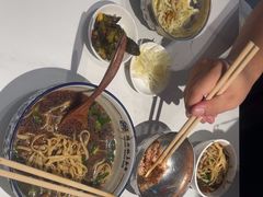 -镇南锅盖面馆(解放路店)