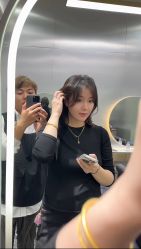 -Tloml salon