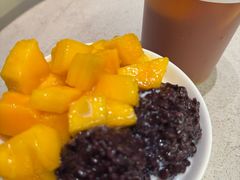芒果椰汁黑糯米-小团圆糖水铺(襄阳南路店)