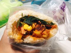 特色综合味饭团-秋英饭团(大庙新村店)