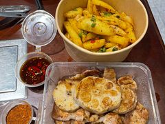 -菌之家·专业纯野生菌火锅·特色炒菌