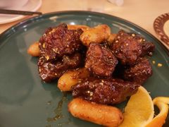 -新镇江酒家(南京西路店)