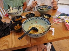 -蒙自源米线大王(信利城市广场店)