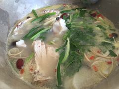 -姚记抚仙湖野生菌石锅鱼庄