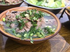 -小杨翘脚牛肉