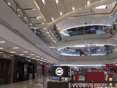 -宝龙城(杭州滨江店)
