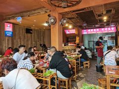 大堂-阿婆情腊排骨火锅(金虹路店)