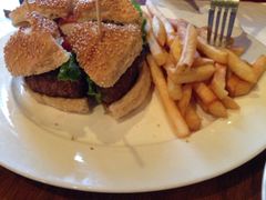 -Geneva日内瓦餐厅(西郊宝成花苑店)