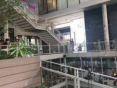 -ROAST coffee & eatery