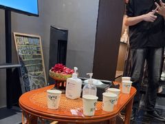 -屋有岛沉浸游戏旗舰店(中山公园店)