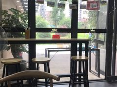 靠窗位-钟永庆水饺(红星路南延线一段)