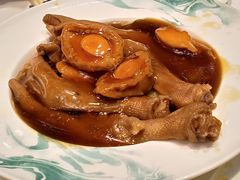 八头南非鲍鱼扣鹅掌-翠园(荃新天地店)